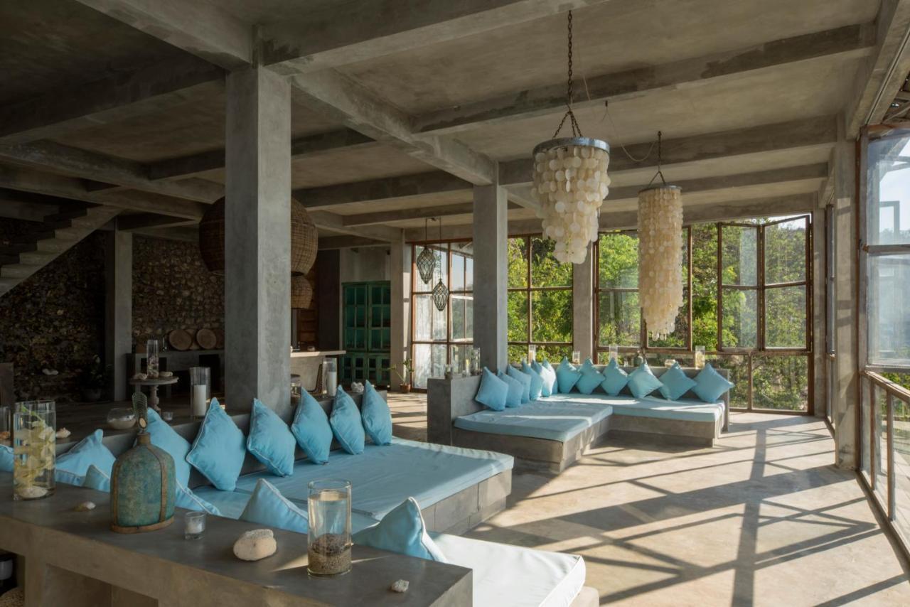 Villa V Uluwatu ภายนอก รูปภาพ