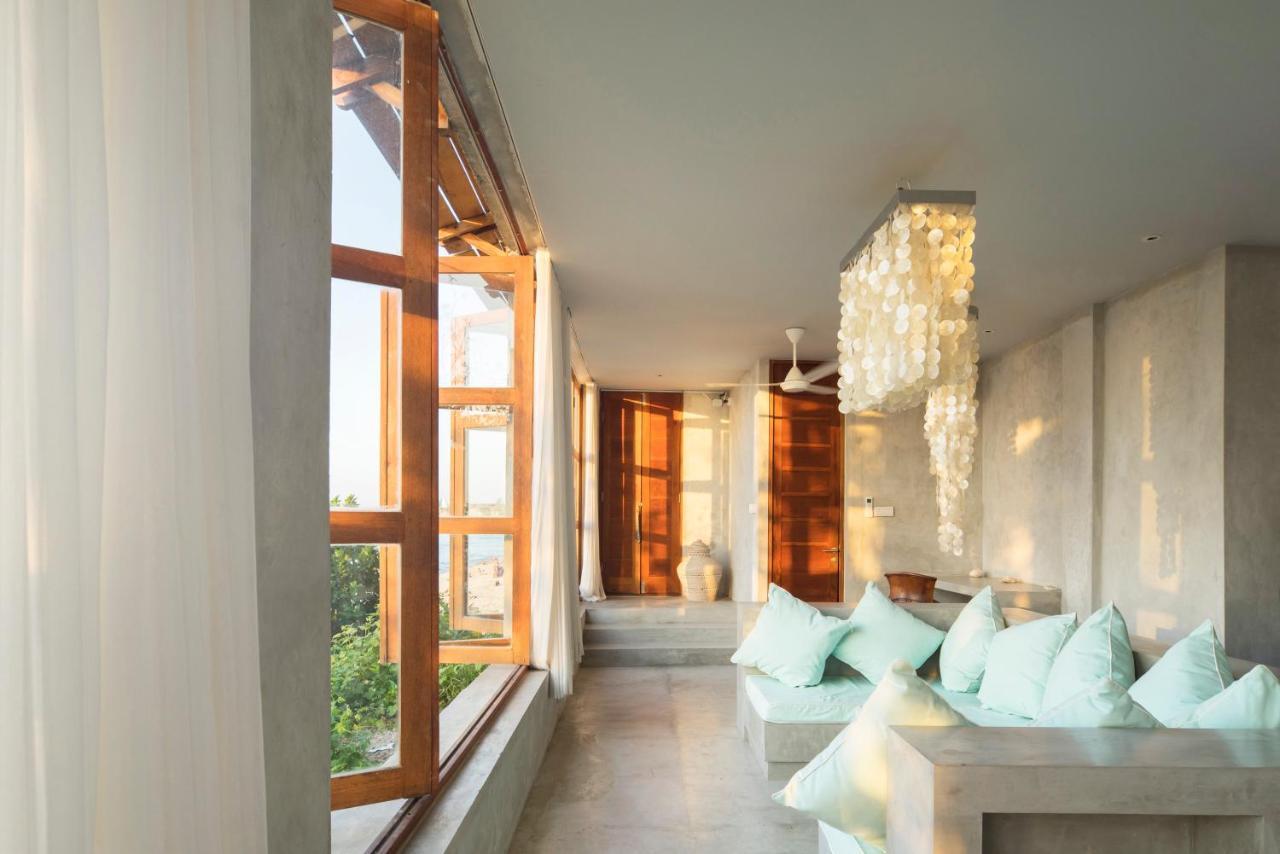Villa V Uluwatu ภายนอก รูปภาพ